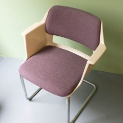 Vintage kuipstoeltje Gispen model 2205