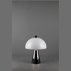 Alternative view of Giso tafellamp Pion