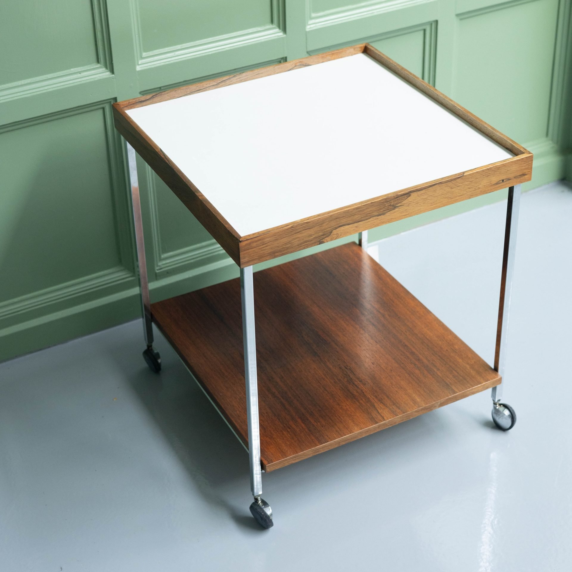 Vintage trolley / bijzettafel palissander