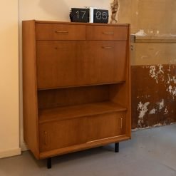 Alternative view of Vintage Klepkast