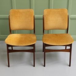 Alternative view of Vintage teak houten jaren 60 stoelen