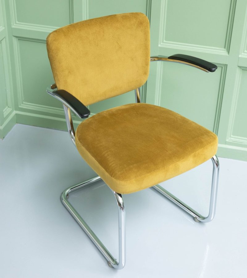 Vintage buisframe stoel Ahrend