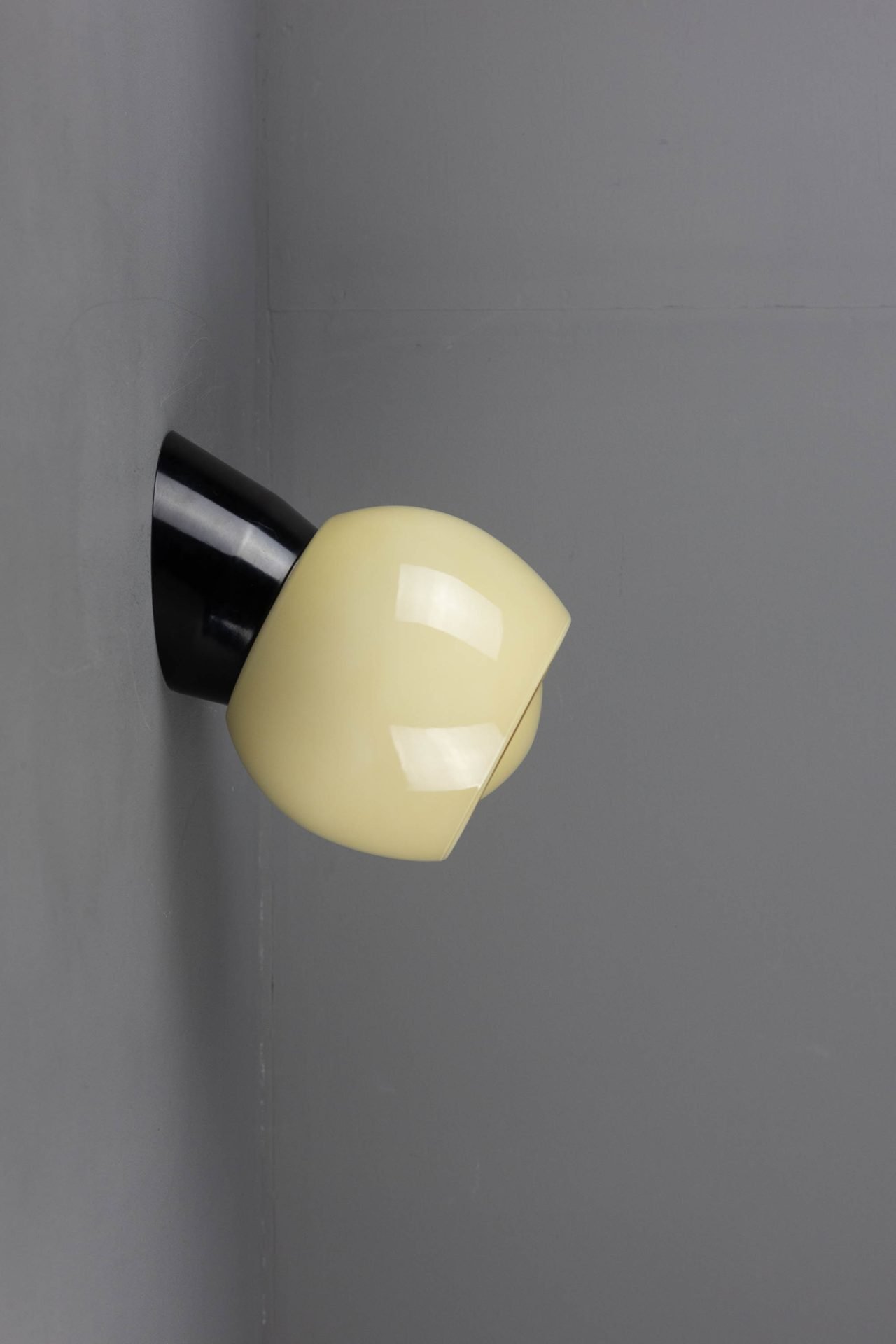 Thabur wandlamp bakeliet Knop - Afbeelding 3