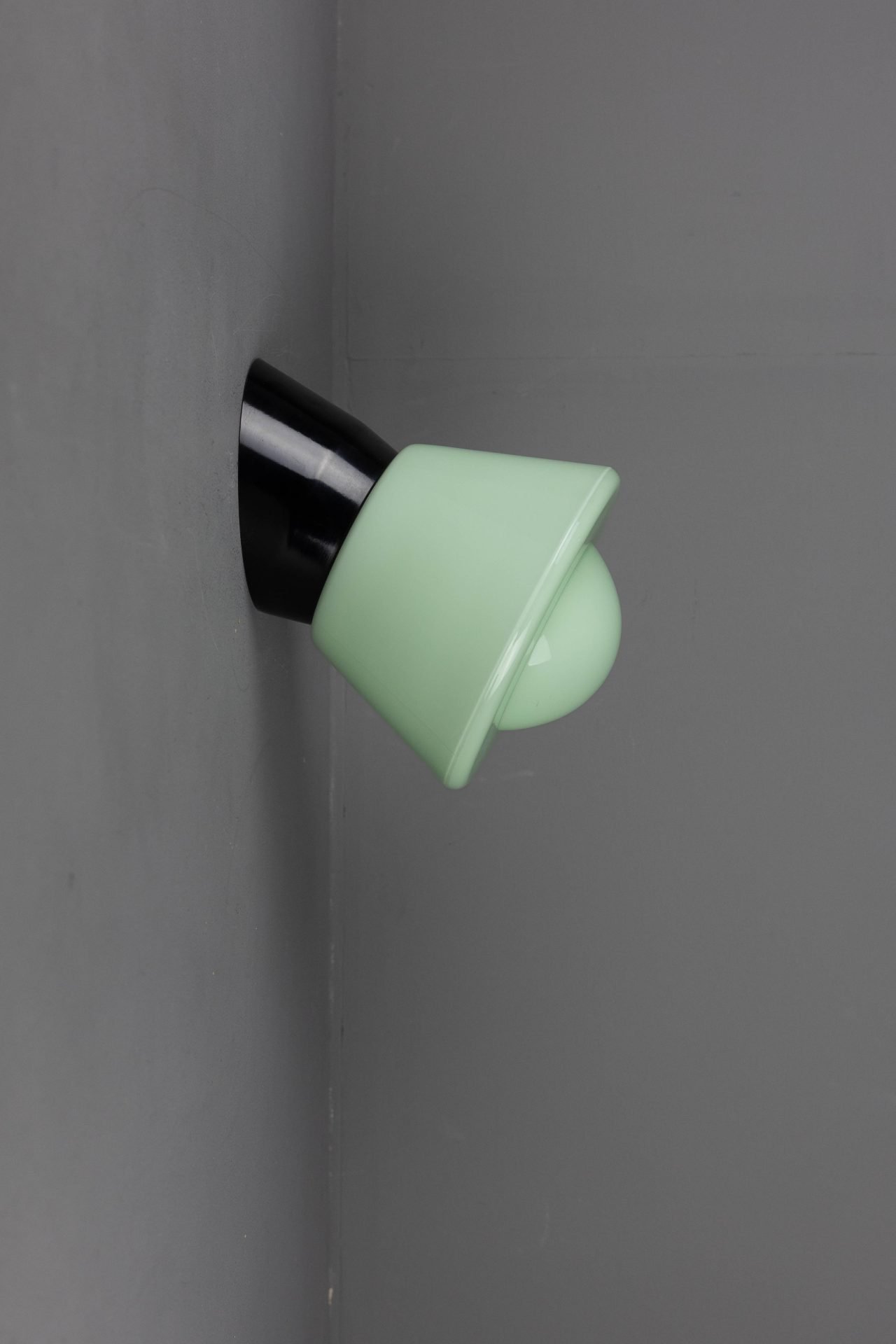Thabur wandlamp bakeliet Komeet - Afbeelding 3