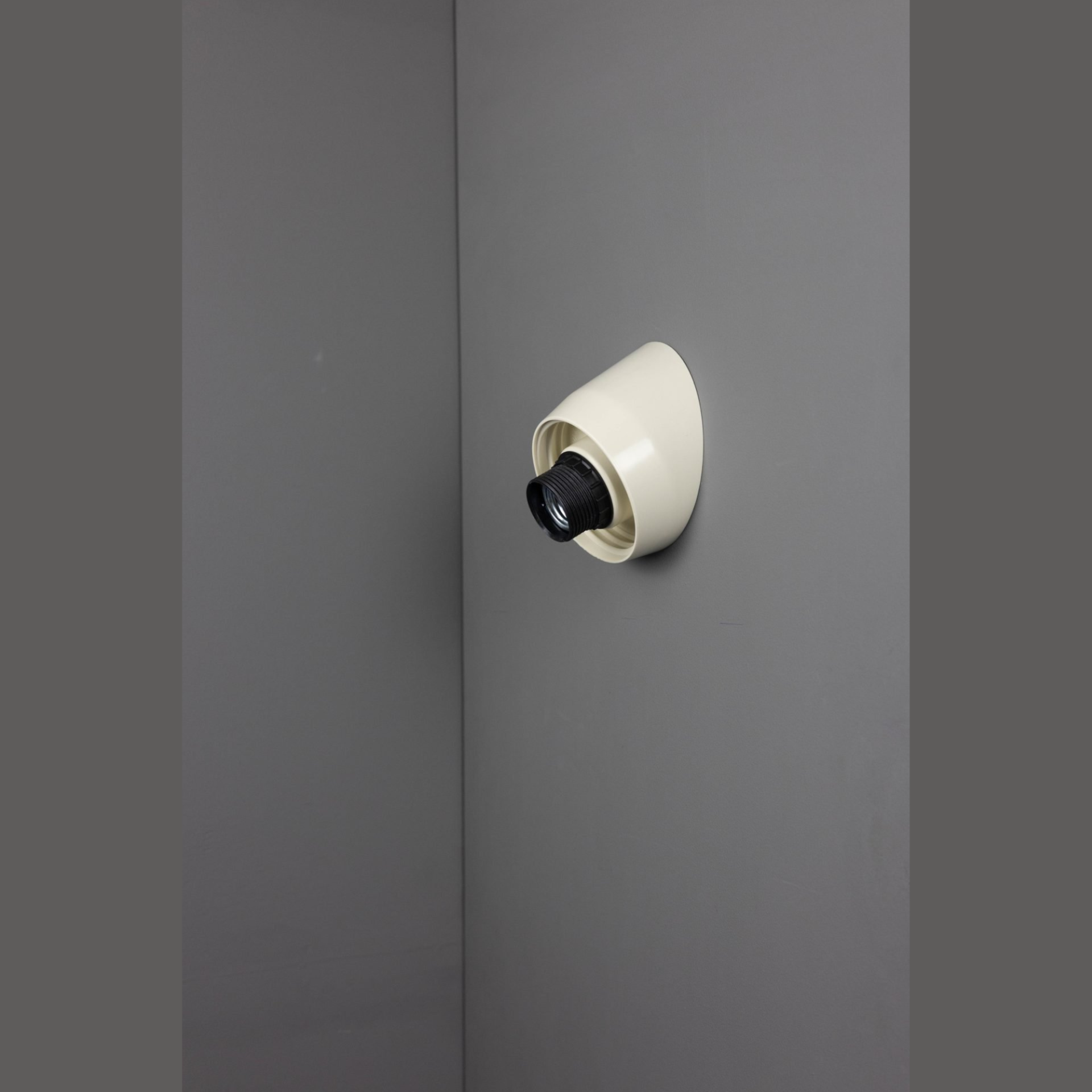 Thabur bakeliet houder wandlamp - Afbeelding 2